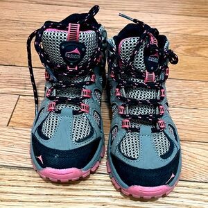 Kids' Gray and Pink Hiking Shoes